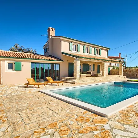 Fumeti Villa